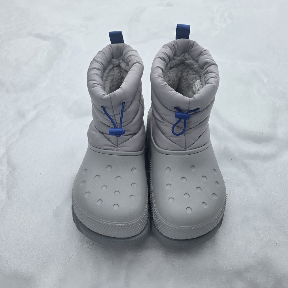 Crocs Waterproof Boots - Light Gray, Men’s 6 / Women’s 8